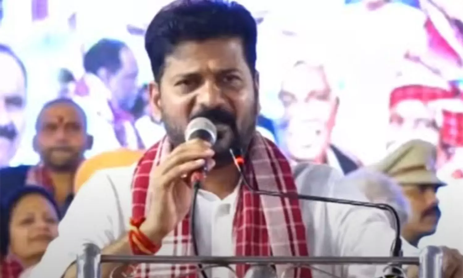 Revanth Reddy participates in Alai Balai in Hyderabad