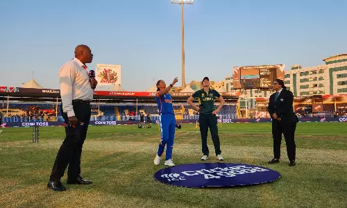 INDW vs AUSW: టాస్ ఓడిన భారత్.. సెమీస్ చేరాలంటే ఇలా జరగాల్సిందే..