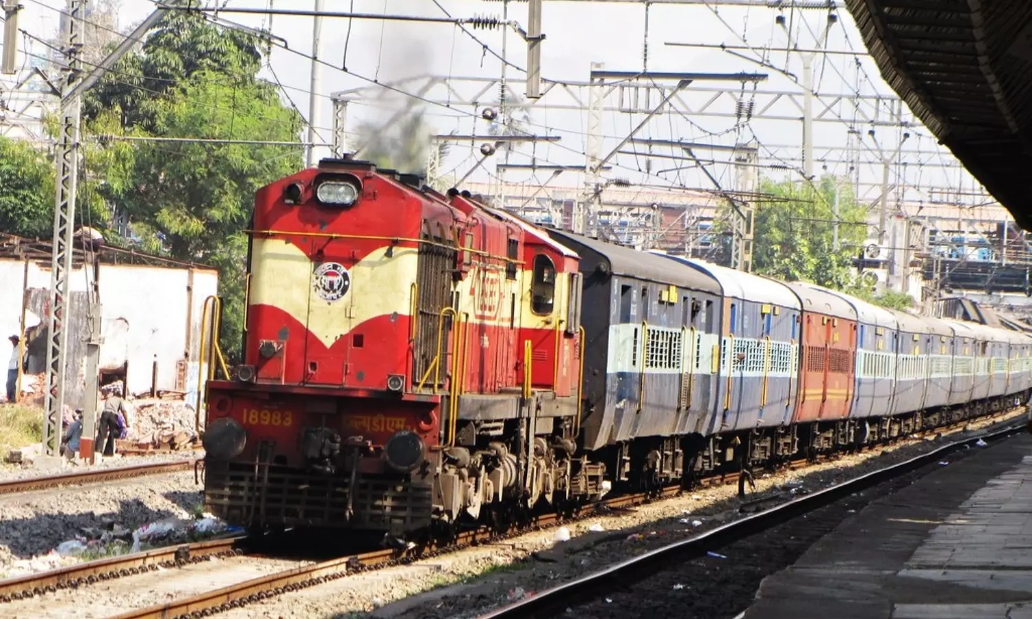 Indian Railways has decided to Reduce the Advance Ticket Booking Time for Passenger Trains From 120 days to 60 days