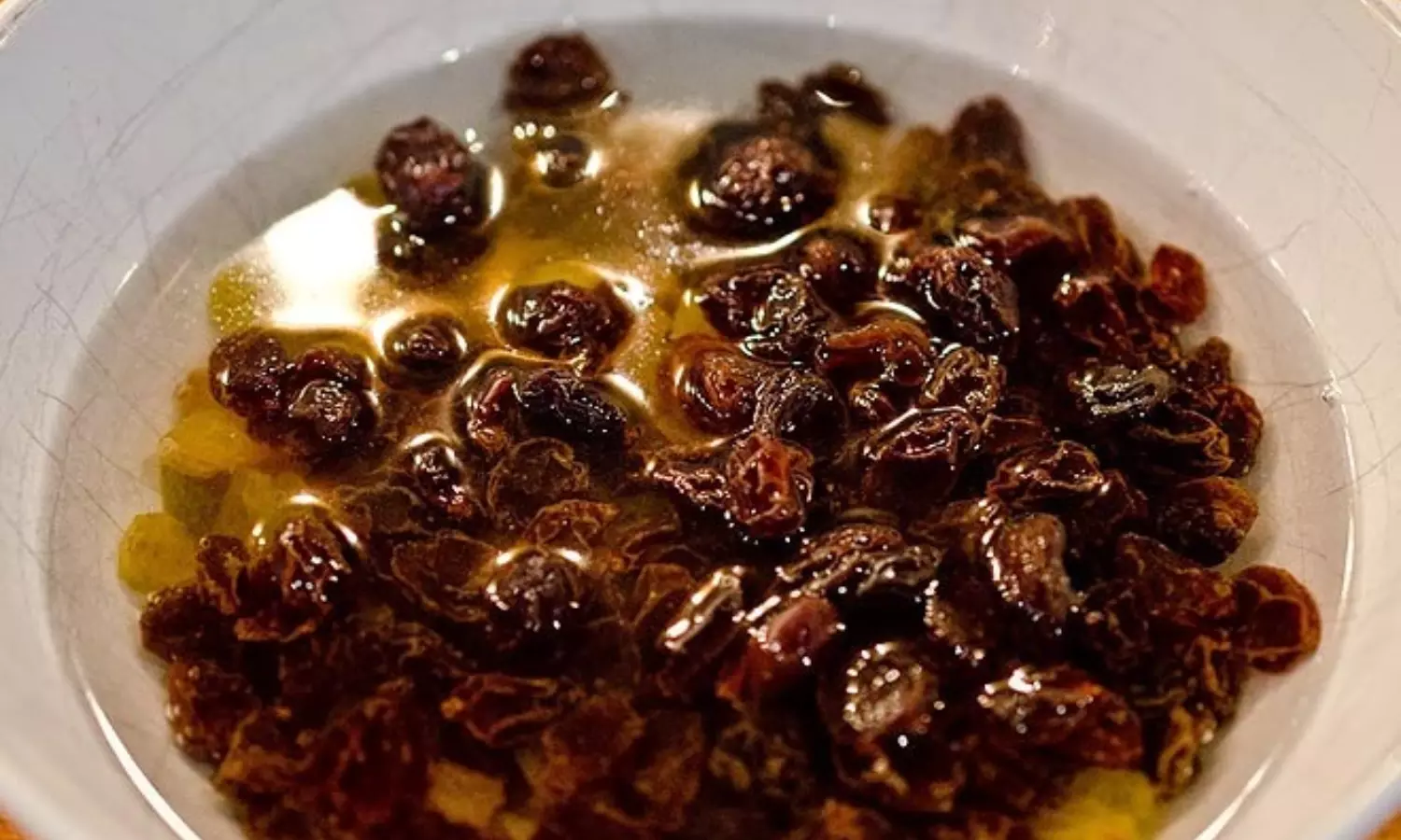 Health Benefits With Drinking Raisin Water Daily