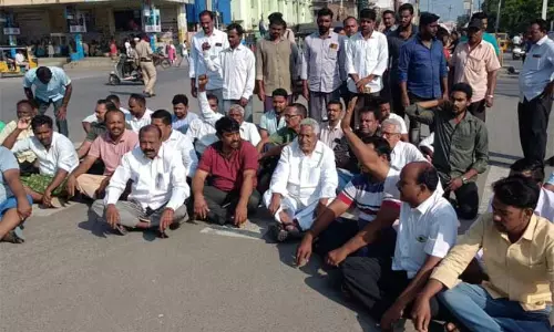 Main Follower of MLC Jeevan Reddy was Brutally Murdered Main Follower of MLC Jeevan Reddy was Brutally Murdered