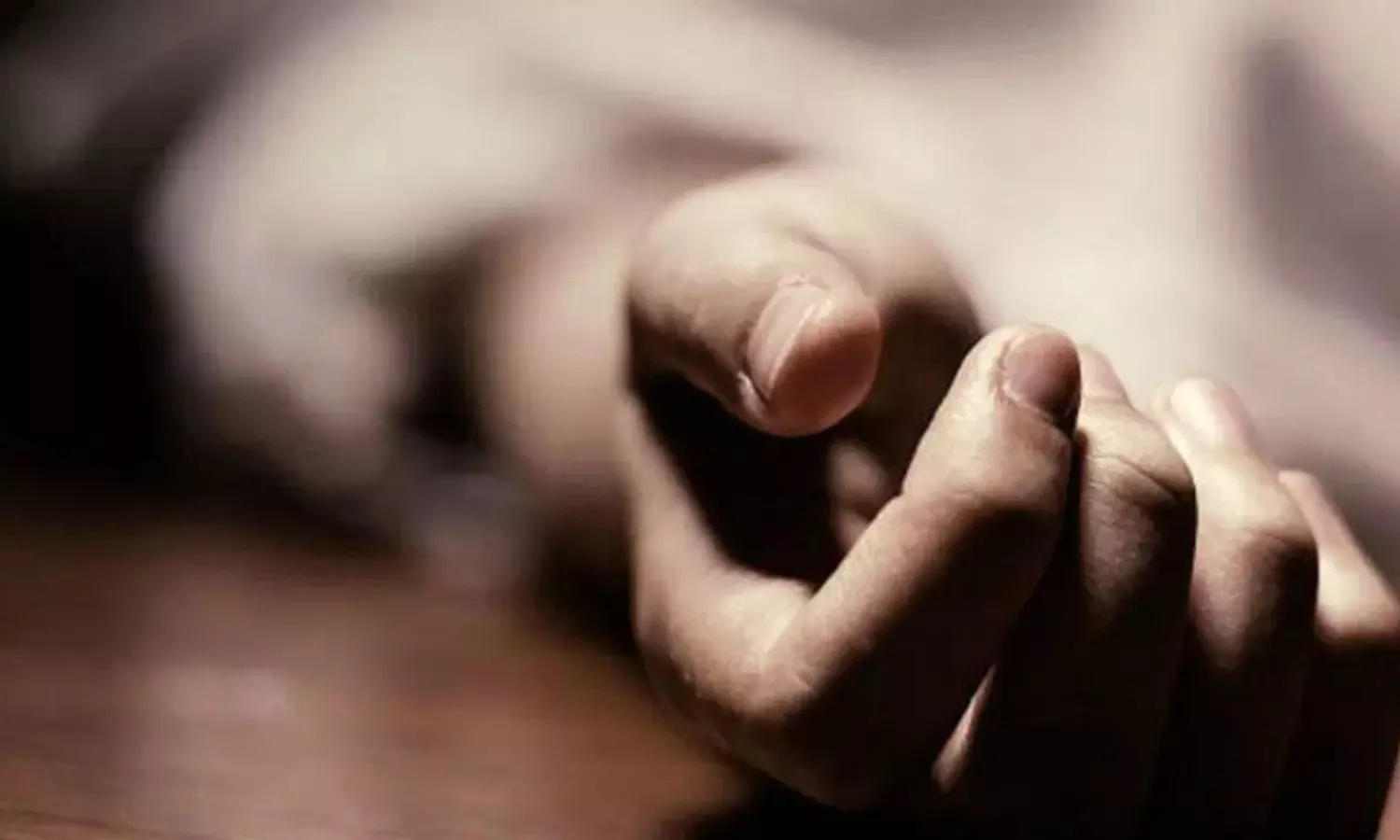 Software Engineer Commits Suicide In Hyderabad