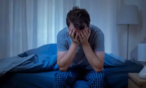 Lack of Sleeping: 7 గంటల కంటే తక్కువ నిద్రపోతున్నారా.. ఏమవుతుందో తెలుసా? Lack of Sleeping: 7 గంటల కంటే తక్కువ నిద్రపోతున్నారా.. ఏమవుతుందో తెలుసా?