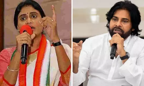 Pawan Kalyan: షర్మిలకు భద్రత అంశంపై స్పందించిన పవన్ కళ్యాణ్.. అధికారుల జోలికొస్తే సుమోటోగా కేసులు Pawan Kalyan: షర్మిలకు భద్రత అంశంపై స్పందించిన పవన్ కళ్యాణ్.. అధికారుల జోలికొస్తే సుమోటోగా కేసులు