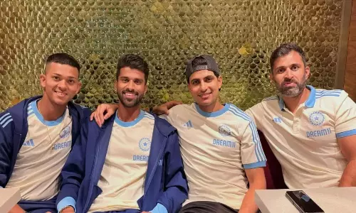 Team India Batch 1 Leaves From Australia From Mumbai Airport for Border Gavaskar Trophy not Rohit Sharma Gautam Gambhir