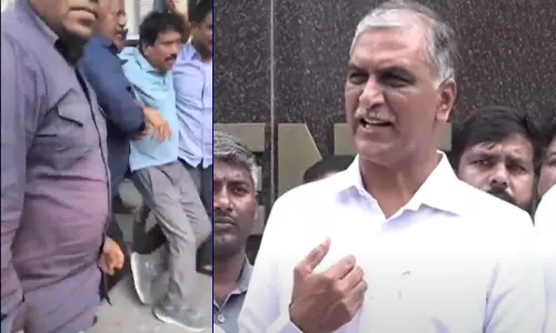 Patnam Narender Reddy: జైలులో పట్నం నరేందర్ రెడ్డిని కలిసిన హరీష్ రావు Patnam Narender Reddy: జైలులో పట్నం నరేందర్ రెడ్డిని కలిసిన హరీష్ రావు