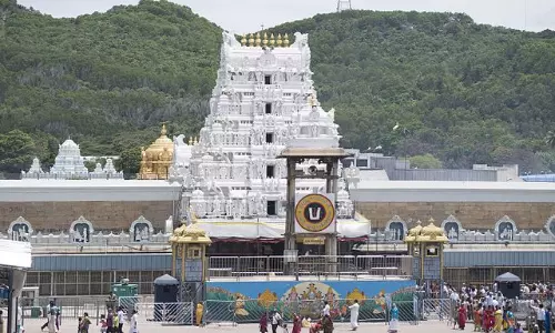 Tragedy in Tirumala Boy dies after falling from grills