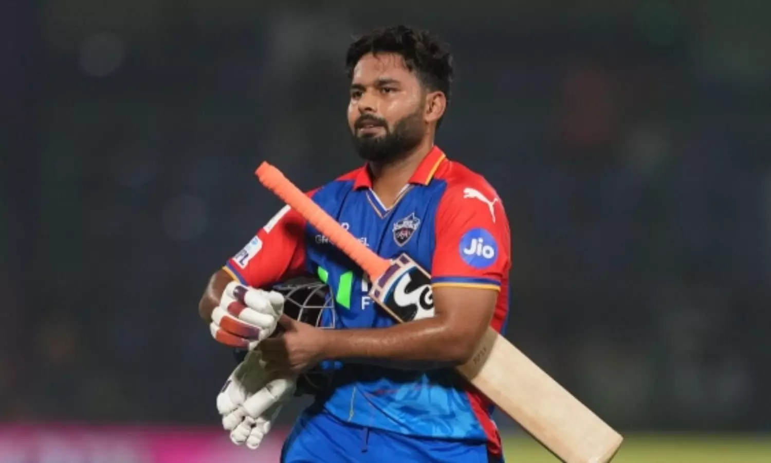 IPL 2025 Auction Rishabh Pant Counter To Sunil Gavaskar Over Leaving Delhi Capitals Comments