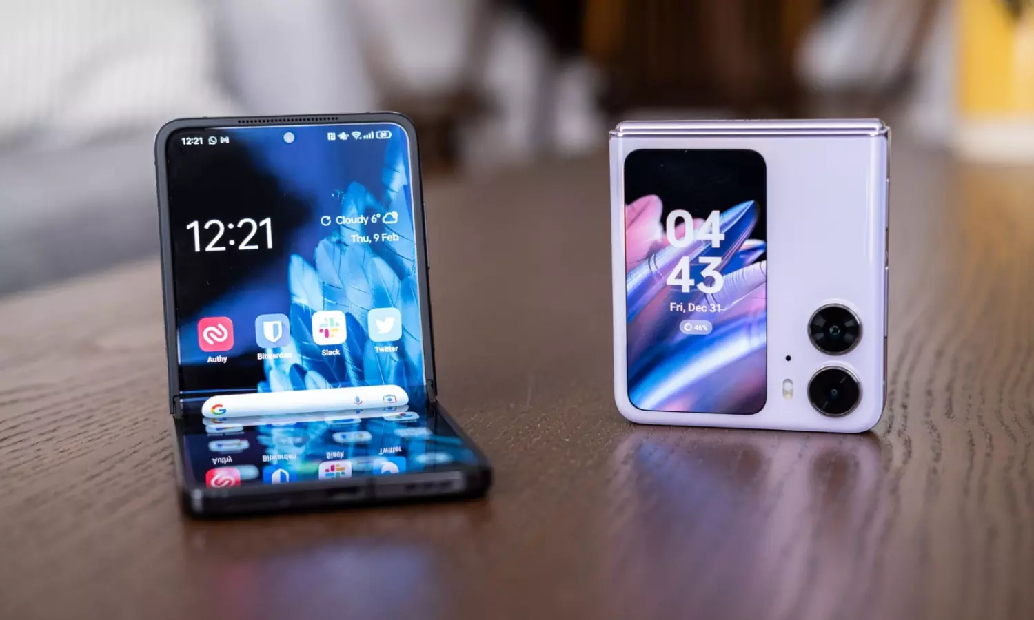 OnePlus Says Flip Style Foldable Phone Could be Released Between April and June 2025