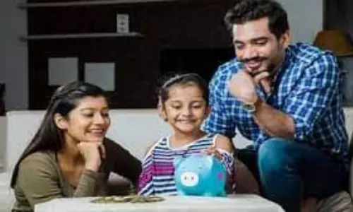 Jeevan Tarun: రోజుకు రూ. 171 కడితే చాలు ..ఒకే సారి రూ. 28లక్షలు..ఎల్ఐసీ నుంచి అద్బుతమైన ప్లాన్ ఇదే Jeevan Tarun: రోజుకు రూ. 171 కడితే చాలు ..ఒకే సారి రూ. 28లక్షలు..ఎల్ఐసీ నుంచి అద్బుతమైన ప్లాన్ ఇదే