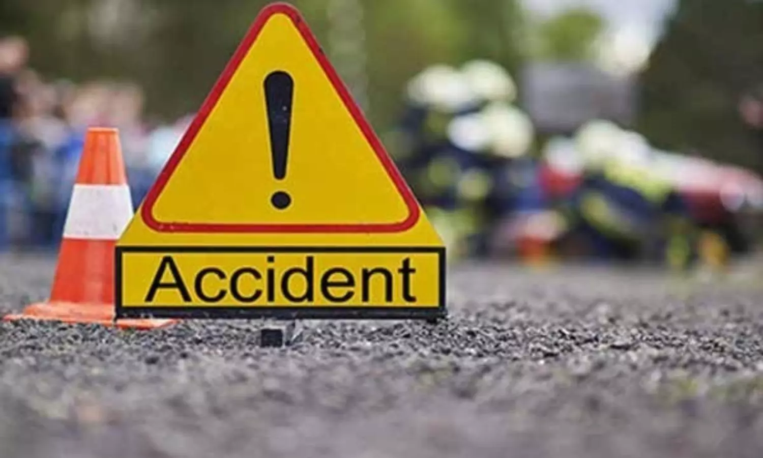 several killed in road accdent at aluru gate in chevella