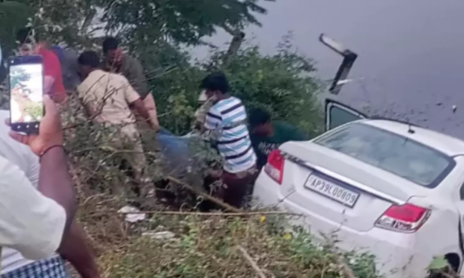 5 Dead After Car Crashes into A Pond in Yadadri Bhuvanagiri