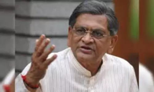 SM Krishna Death: మాజీ సీఎం SM కృష్ణ ఇకలేరు..అనారోగ్య కారణాలతో తన నివాసంలో కన్నుమూత SM Krishna Death: మాజీ సీఎం SM కృష్ణ ఇకలేరు..అనారోగ్య కారణాలతో తన నివాసంలో కన్నుమూత