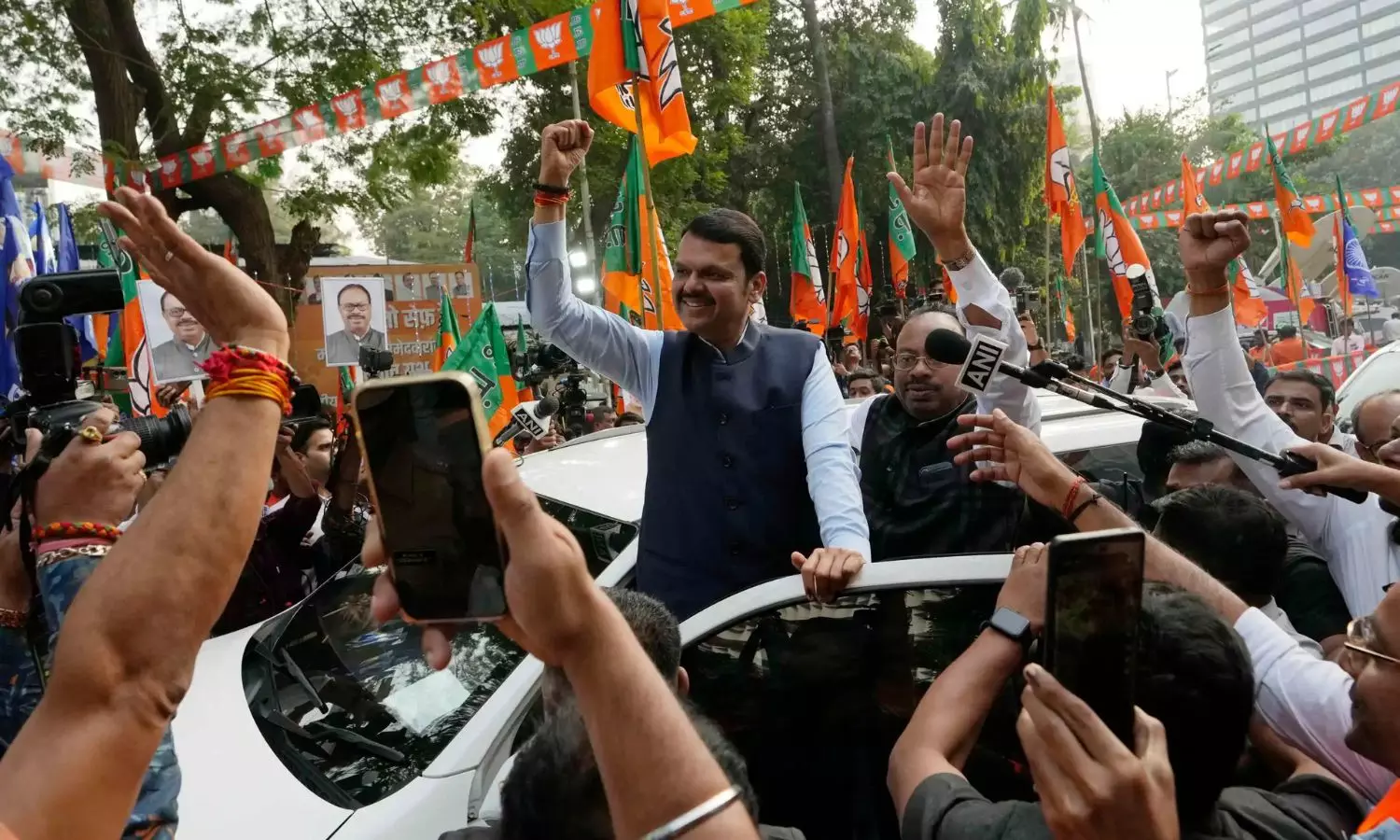 Maharashtra Cabinet: ఢిల్లీలో సీఎం దేవేంద్ర ఫడ్నవీస్.. ఏ పార్టీకి ఎన్ని శాఖలంటే..