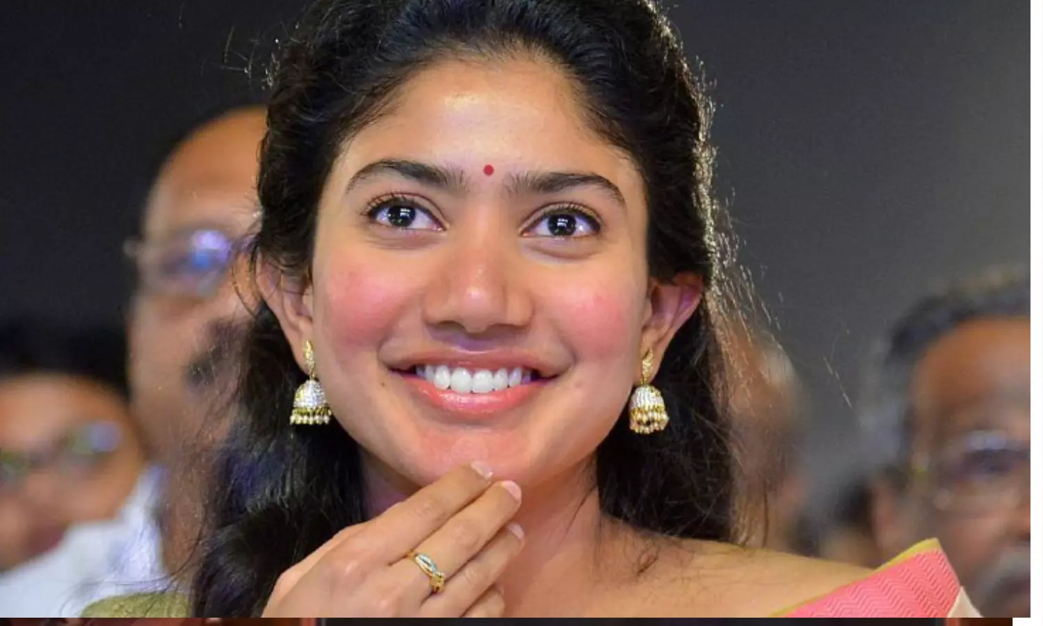 Sai Pallavi strong warns legal action against reports of turning vegetarian for sita role