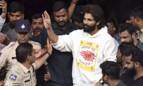 Why Allu Arjun Released Late After Bail Why Allu Arjun Released Late After Bail