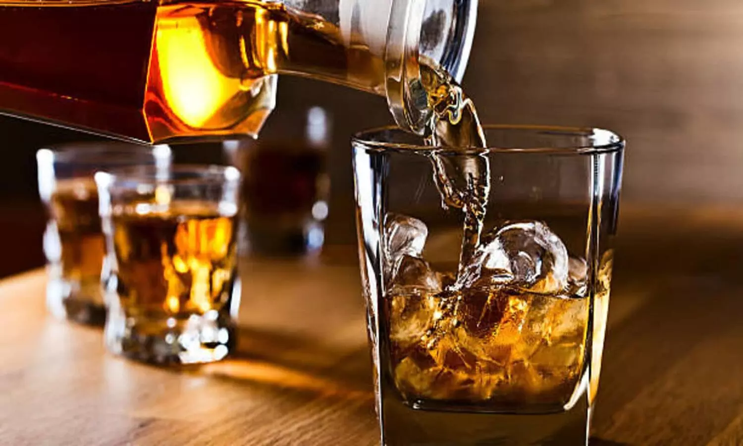 liquor shops: మందు బాబులకు బిగ్ అలర్ట్..రేపు మద్యం దుకాణాలు బంద్ TG Liquor Revenue