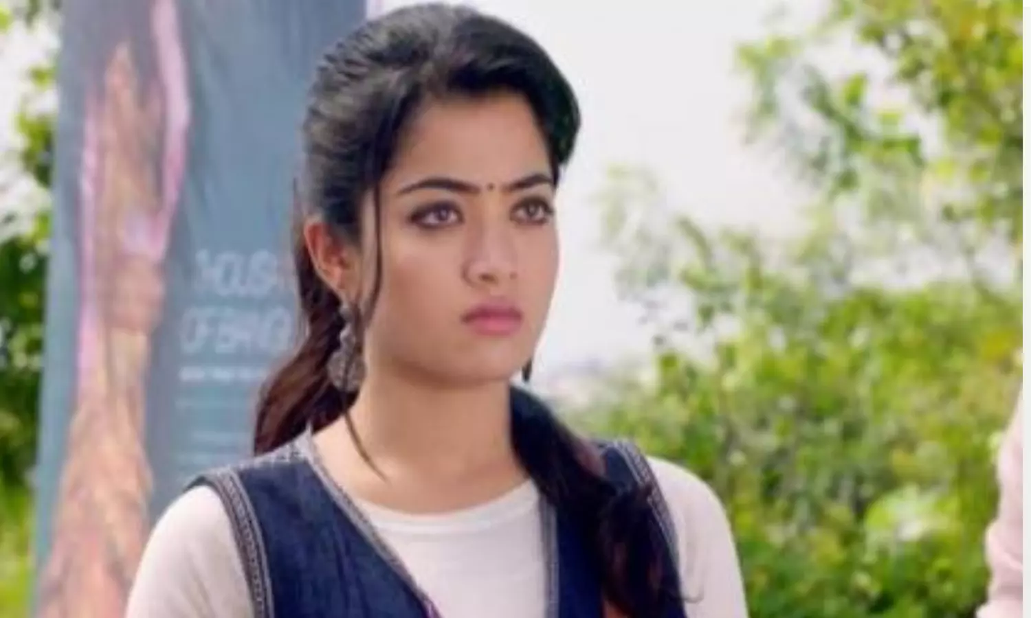 Pushpa 2 Actress Rashmika madanna interesting comments on her marriage