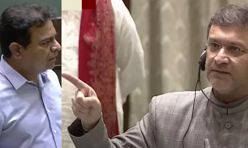 Akbaruddin Owaisi: ధరణితో వేల కోట్ల నష్టం, రైతుల వేల ఎకరాలు కోల్పోయారు.. BRS పై సంచలన ఆరోపణలు Akbaruddin Owaisi: ధరణితో వేల కోట్ల నష్టం, రైతుల వేల ఎకరాలు కోల్పోయారు.. BRS పై సంచలన ఆరోపణలు