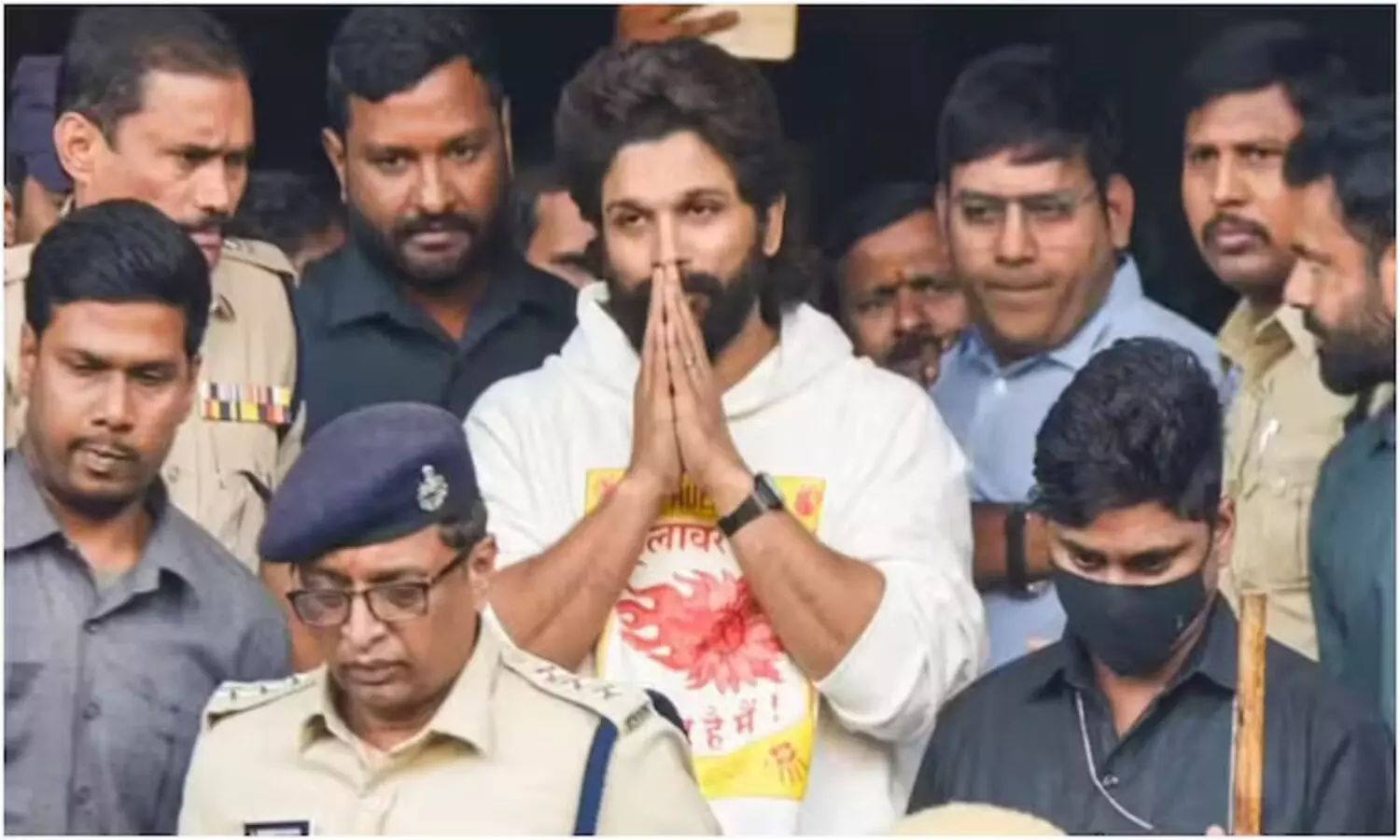 Allu Arjun: అల్లు అర్జున్‎కు బిగ్ షాక్..బెయిల్ రద్దవుతుందా?