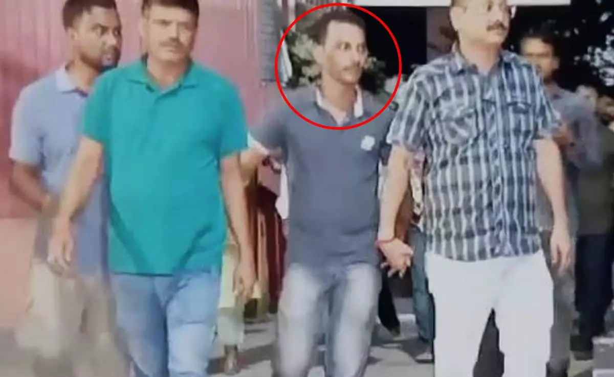 Kolkata Doctor Rape and Murder Case: సీబీఐ చేతికి ఫోరెన్సిక్ రిపోర్ట్... ఆధారమే లేదన్న నివేదిక