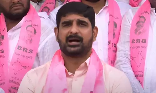 Banjara Hills Police Issues Notices to Kaushik Reddy Banjara Hills Police Issues Notices to Kaushik Reddy