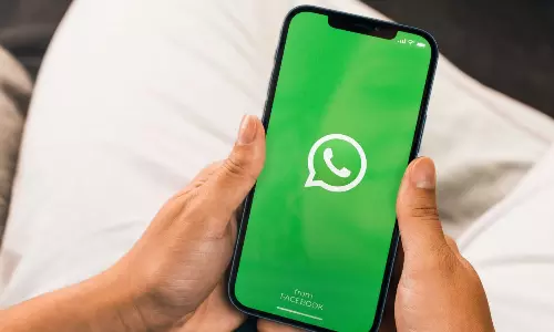 Whatsapp Working in Reverse Image Search Feature to Check Photo Source