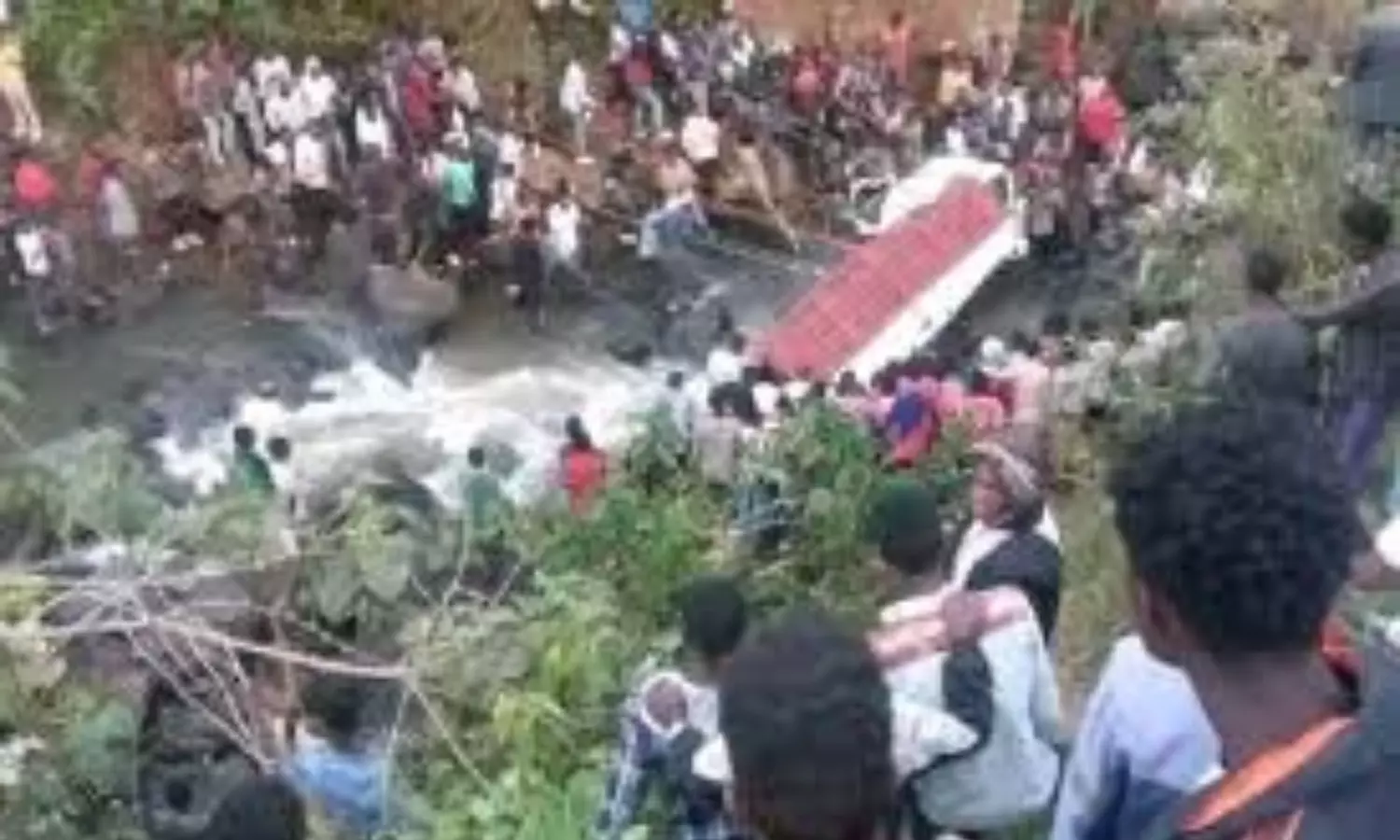 Ethiopia road accident: ఘోరరోడ్డు ప్రమాదం..నదిలో పడిన ట్రక్కు..71 మంది దుర్మరణం