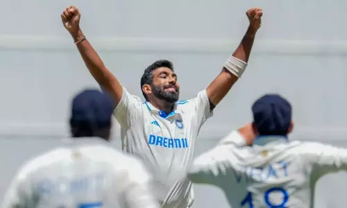 Jasprit Bumrah: చరిత్ర సృష్టించిన  జస్ప్రీత్ బుమ్రా.. తొలి బౌలర్‌గా రికార్డు!