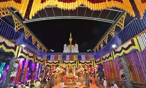 Tirumala-Vaikunta Ekadasi: రేపు తిరుమలలో వైకుంఠ ఏకాదశి.. తొక్కిసలాట ఘటనతో భారీ ఏర్పాట్లు