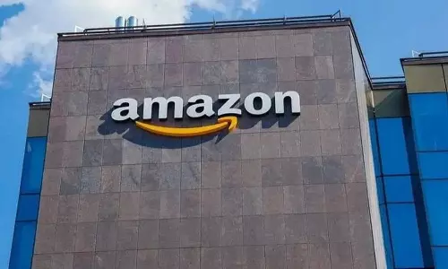 Amazon to Shut Down Warehouses in Quebec