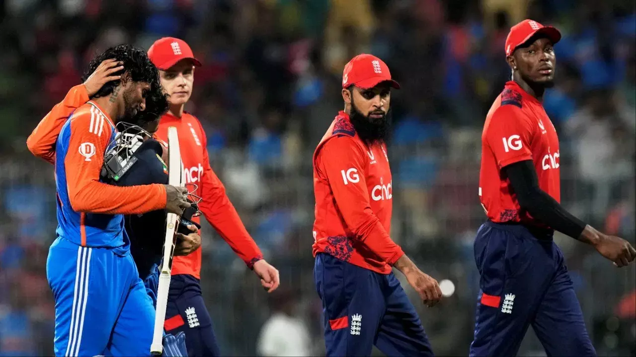 Tilak Varma : ఇంగ్లండ్పై టీమ్ ఇండియా విజయం.. గౌతమ్ గంభీర్ చెప్పినట్లు చేసిన తిలక్ వర్మ Tilak Varma : ఇంగ్లండ్పై టీమ్ ఇండియా విజయం.. గౌతమ్ గంభీర్ చెప్పినట్లు చేసిన తిలక్ వర్మ