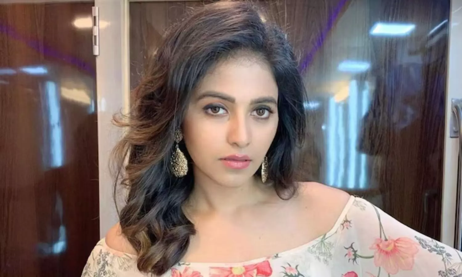 Actress Anjali Interesting Comments About Game Changer Movie Result