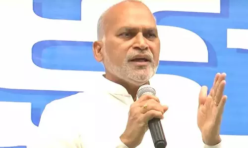 ఒత్తిళ్లున్నాయి కానీ,.... : వైఎస్ఆర్‌సీపీ ఎంపీ అయోధ్య రాంరెడ్డి