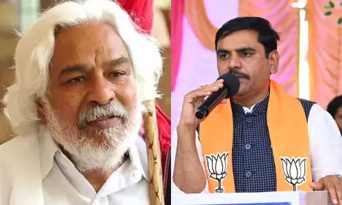 గద్దర్ మావోయిస్టు.. పద్మ అవార్డు ఎలా ఇస్తాం? కాంగ్రెస్ నేతలపై విష్ణువర్థన్ రెడ్డి ఫైర్ గద్దర్ మావోయిస్టు.. పద్మ అవార్డు ఎలా ఇస్తాం? కాంగ్రెస్ నేతలపై విష్ణువర్థన్ రెడ్డి ఫైర్