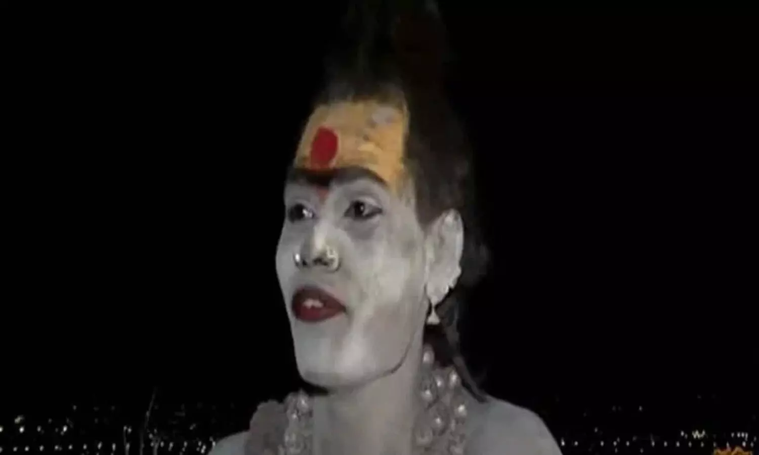 Komuravelli: కొమురవెల్లిలో అఘోరి హల్‌చల్‌.. కత్తితో భక్తులపైకి