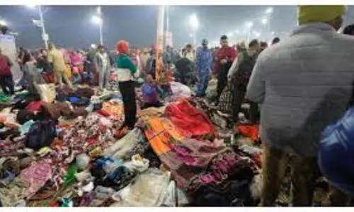 Stampede at Kumbh Mela: కుంభమేళాలో తొక్కిసలాట.. 15 మంది దుర్మరణం