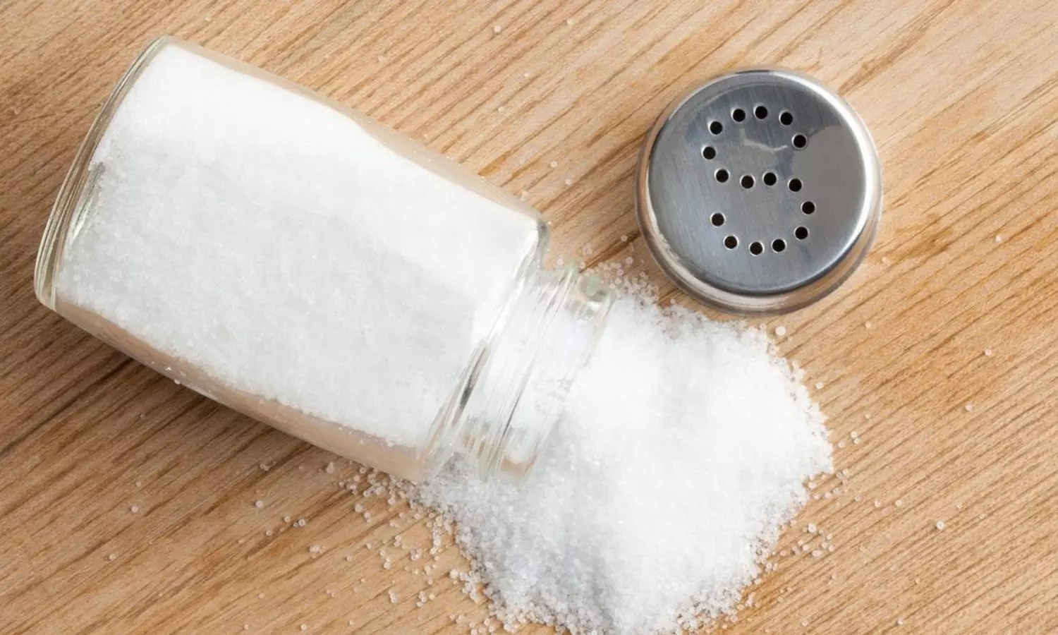 WHO warns that do not eat more then 2 grams salt per day