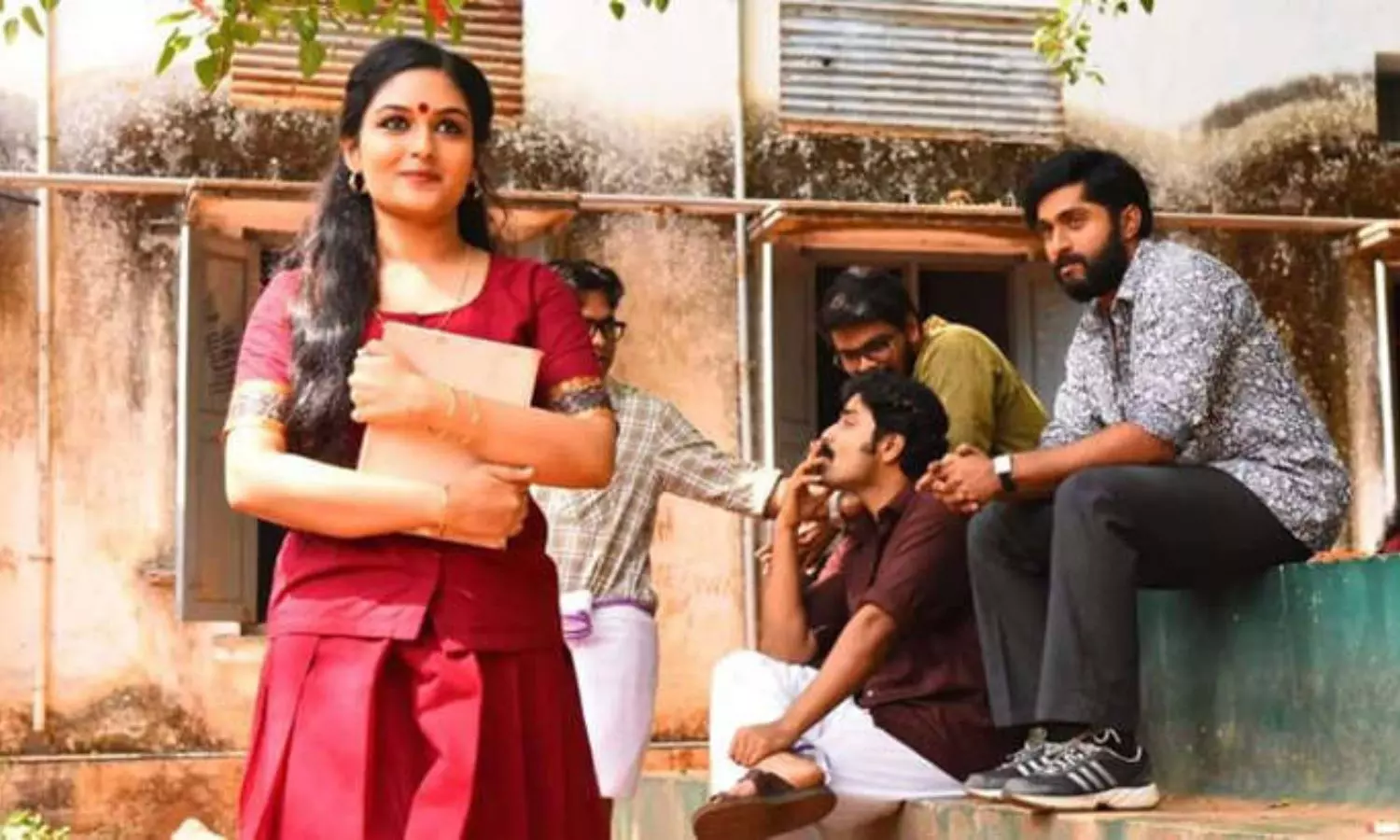 Suspense Thriller Ore Mukham Streaming on Amazon Prime Video