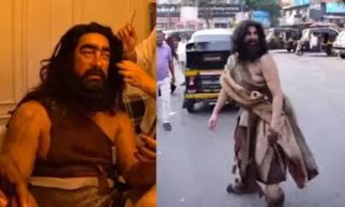 The star hero beggar getup the streets of Mumbai