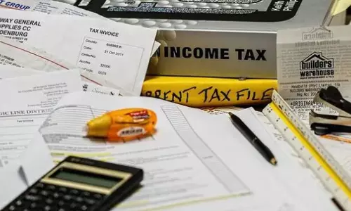 New Income Tax Bill: కొత్త ఇన్కమ్ ట్యాక్స్ బిల్లులో ఏముంటుంది? పాతదానికి, కొత్తదానికి తేడా ఏంటి? New Income Tax Bill: కొత్త ఇన్కమ్ ట్యాక్స్ బిల్లులో ఏముంటుంది? పాతదానికి, కొత్తదానికి తేడా ఏంటి?