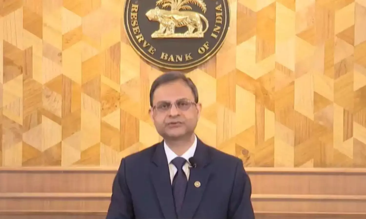 RBI Cuts Repo Rate After 56 Months, Home Loan EMIs to Reduce