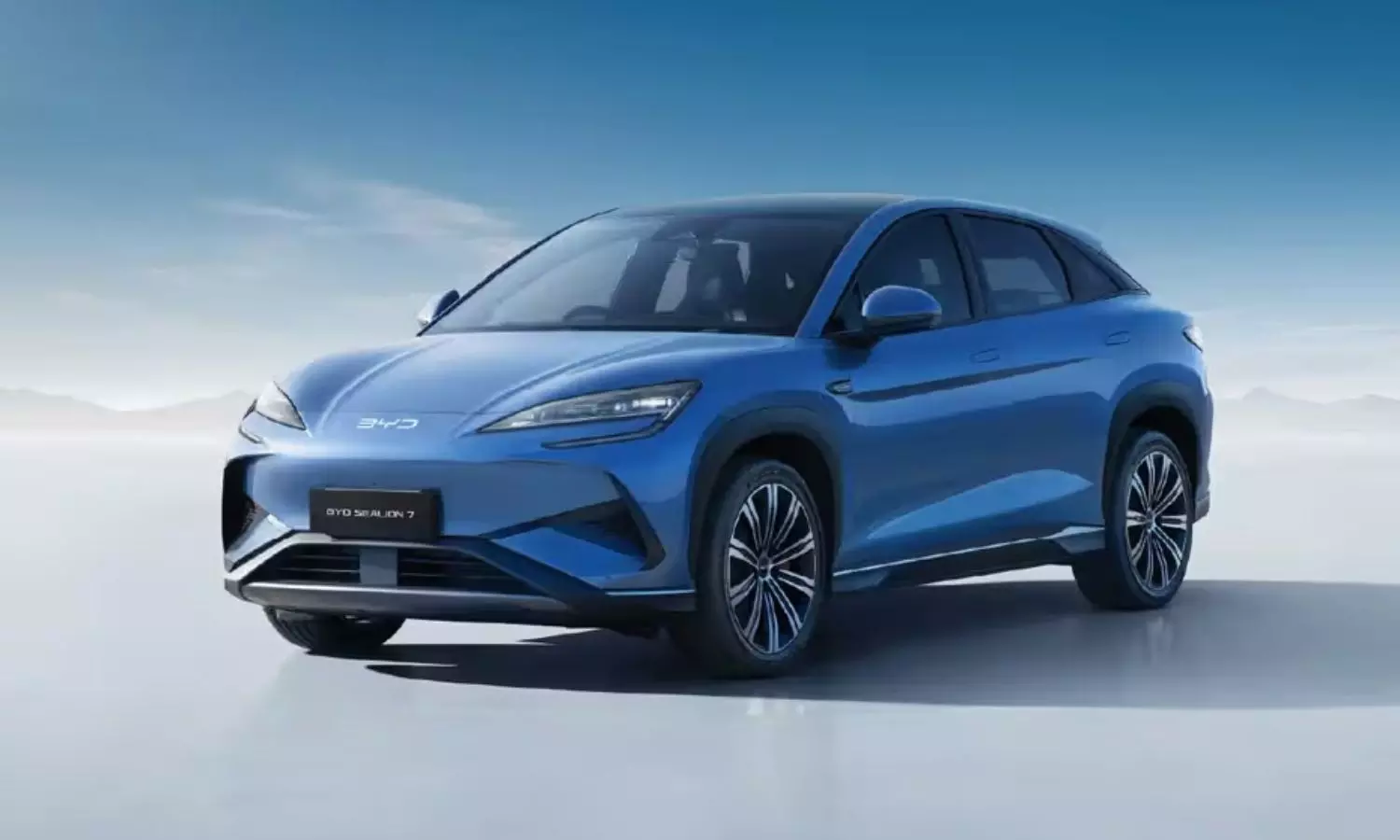 Chinese Carmaker BYD is Set to Launch the Sealion 7 in the Indian Market