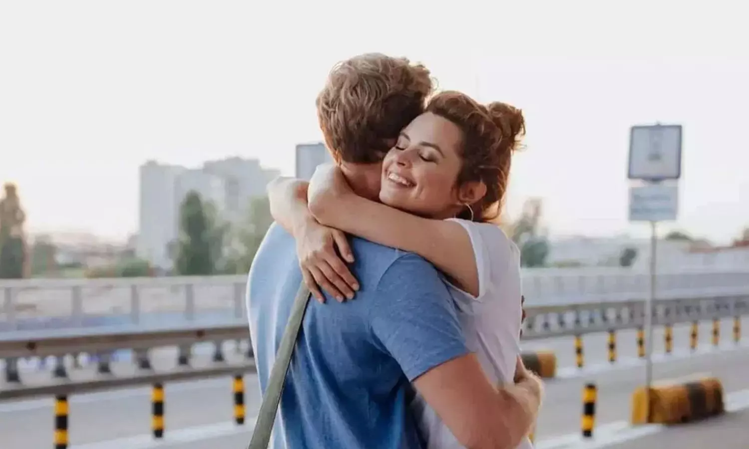 Here are the Health Benefits Of Hugging Here are the Health Benefits Of Hugging