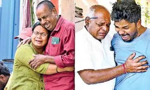 Kumbhmela: కుంభమేళా రోడ్డు ప్రమాదం..శోకసంద్రంగా మారిన నాచారం కార్తికేయనగర్