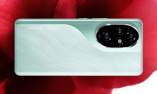Amazon is Offering a Huge Discount of Rs 16000 on the Honor 200 5G Mobile