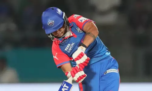 Shafali Verma Shines in Womens Premier League 2025 Blistering Start for Delhi Capitals Against Mumbai Indians
