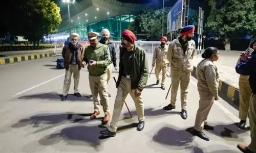 murder case accused arrested after US deportation flight landed in amritsar Airport murder case accused arrested after US deportation flight landed in amritsar Airport