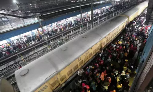 Stampede at New Delhi Railway Station Stampede at New Delhi Railway Station