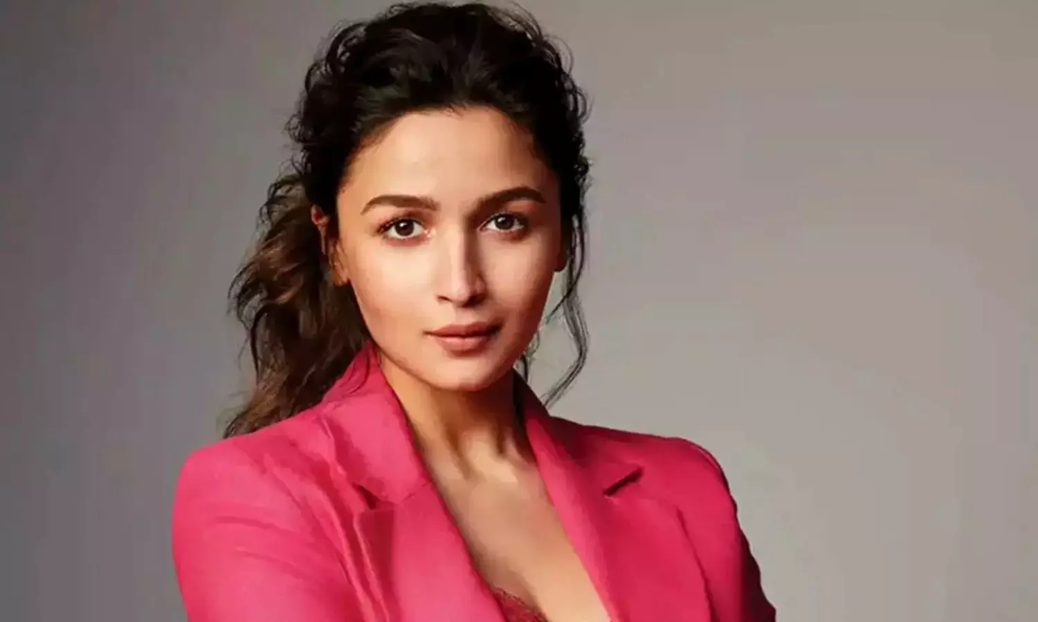 Alia bhatt Becomes World 2nd Most Influential Actor On Instagram Alia bhatt Becomes World 2nd Most Influential Actor On Instagram